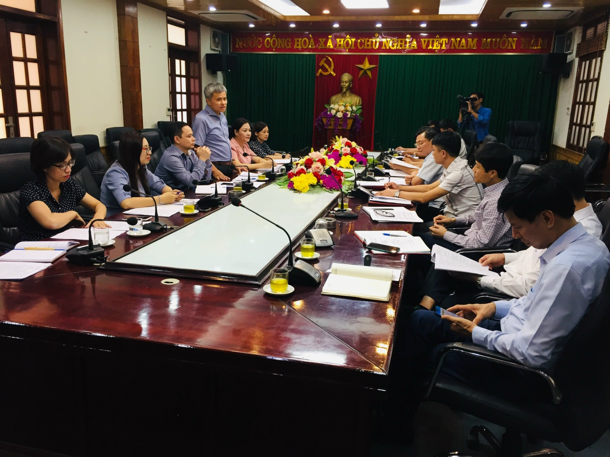 Khảo sát một số lĩnh vực văn hóa – xã hội