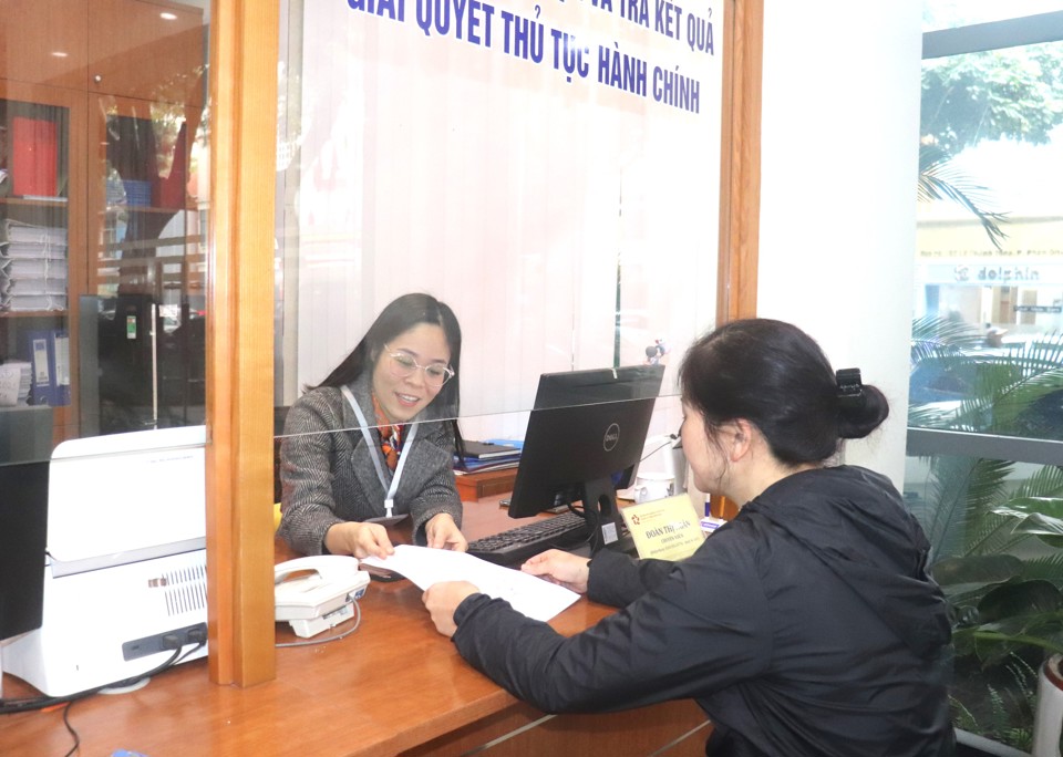 Hà Nội hoàn thành chỉ tiêu “Chỉ số Hài lòng năm 2023 đạt trên 83 ”