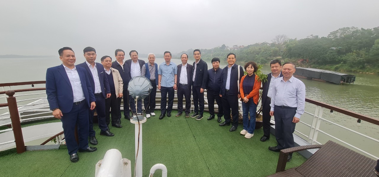 Khảo sát trục cảnh quanh sông Hồng phục vụ công tác lập Quy hoạch Thủ đô