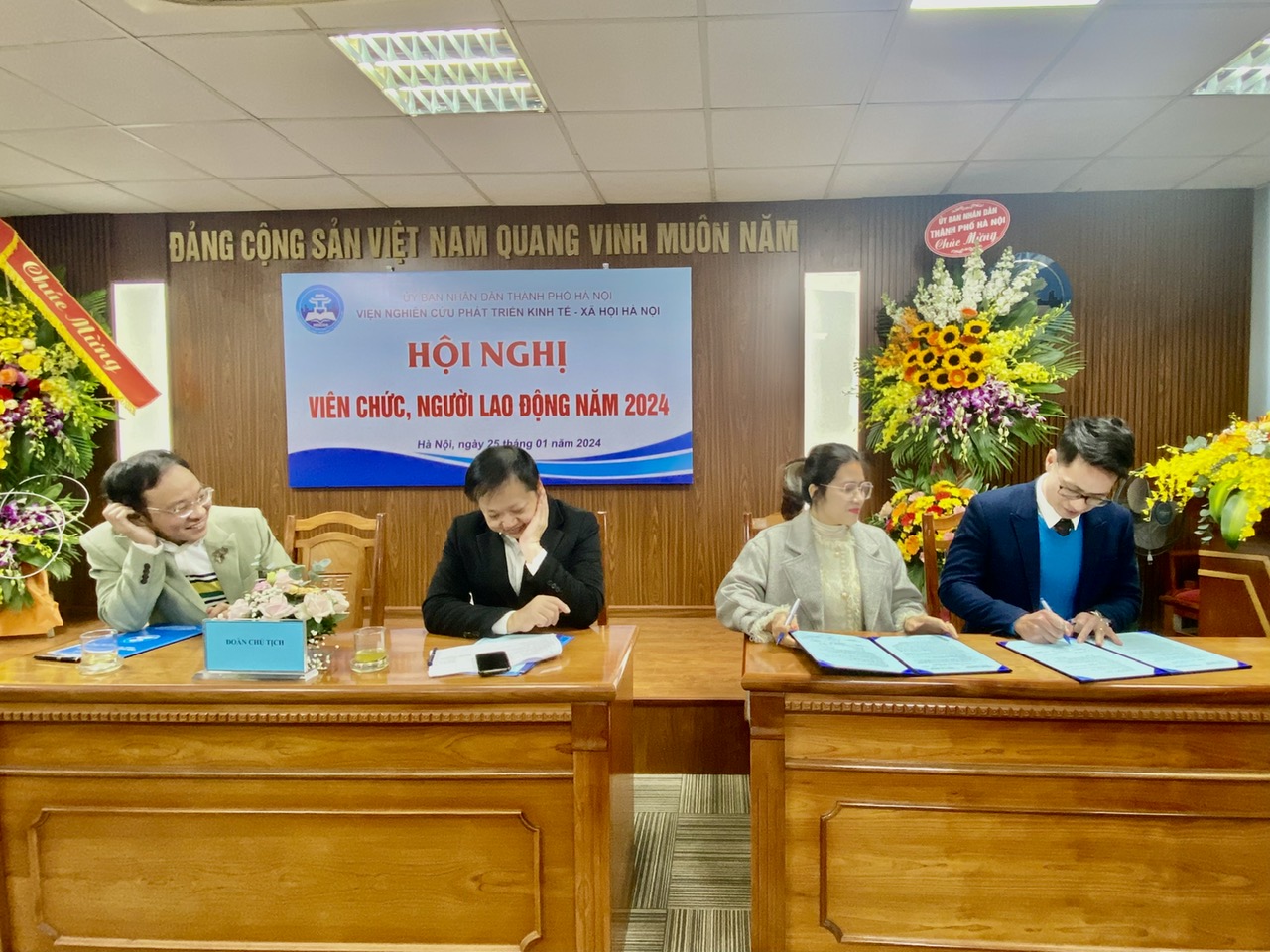 Hội nghị cán bộ, viên chức lao động năm 2024