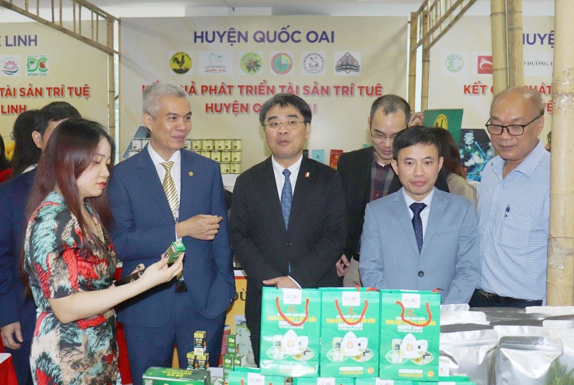 PHÁT TRIỂN KHOA HỌC CÔNG NGHỆ VÀ ĐỔI MỚI SÁNG TẠO GÓP PHẦN GIA TĂNG HIỆU QUẢ KINH TẾ - XÃ HỘI THỦ ĐÔ