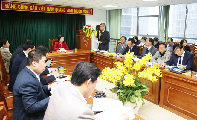 Phó Bí thư Thường trực Thành ủy làm việc với Viện NCPT kinh tế - xã hội Hà Nội