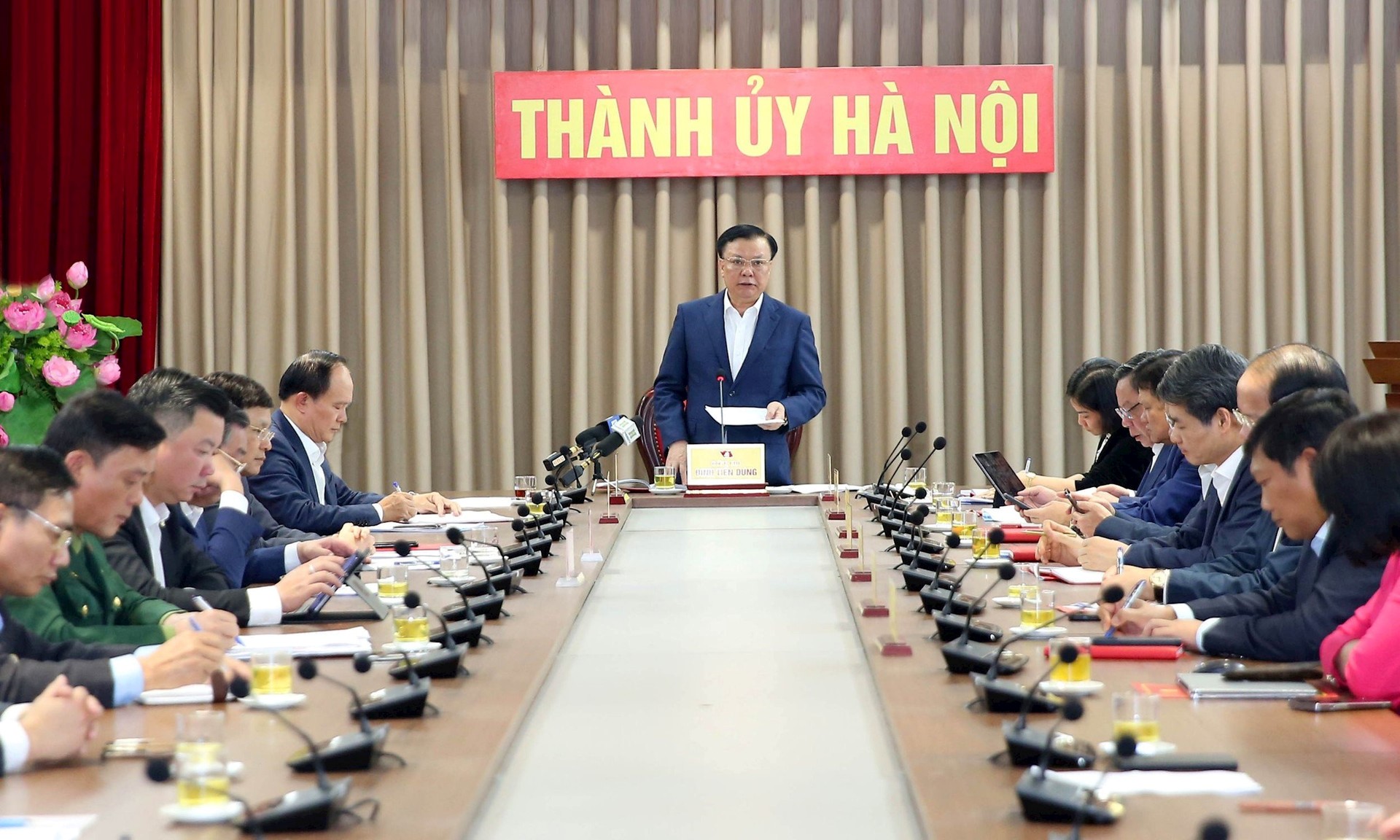 HÀ NỘI ĐÓN font class= highlight TẾT font VUI TƯƠI, PHẤN KHỞI, AN TOÀN, TIẾT KIỆM