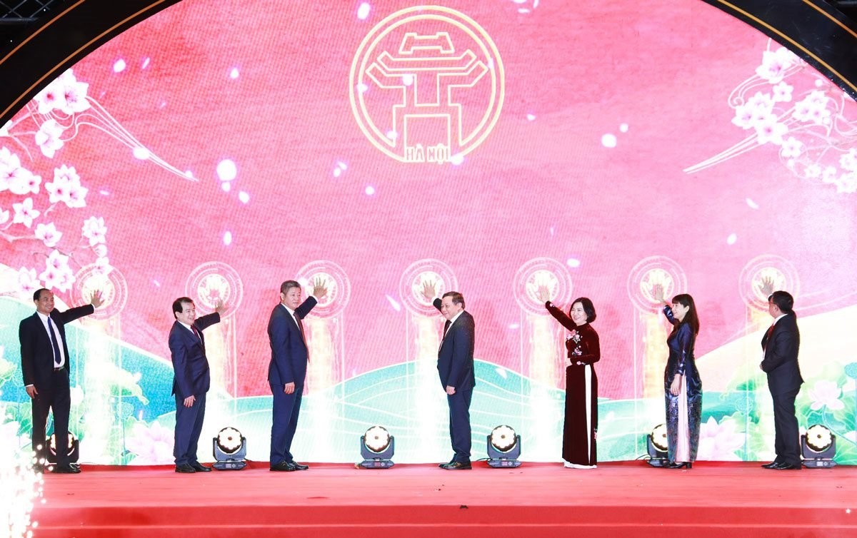 DU LỊCH HÀ NỘI CHÀO 2024