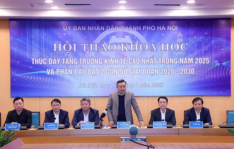 Hà Nội bàn giải pháp nhằm đạt mức tăng trưởng kinh tế cao nhất năm 2025, hướng tới đạt 2 con số giai đoạn 2026-2030