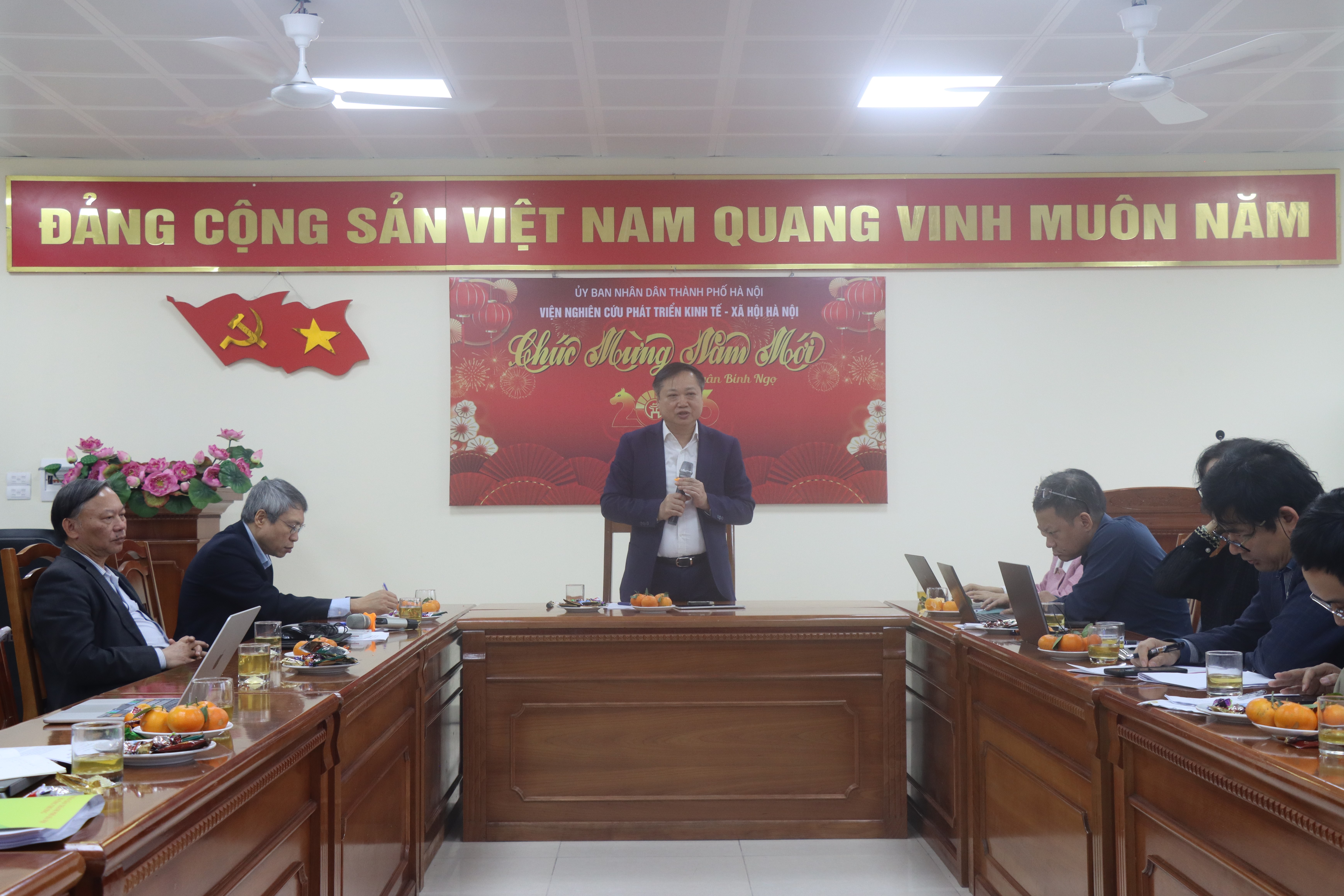 HỘI THẢO NHỮNG ĐỊNH HƯỚNG LỚN CỦA QUY HOẠCH TỔNG THỂ THỦ ĐÔ HÀ NỘI VỚI TẦM NHÌN 100 NĂM