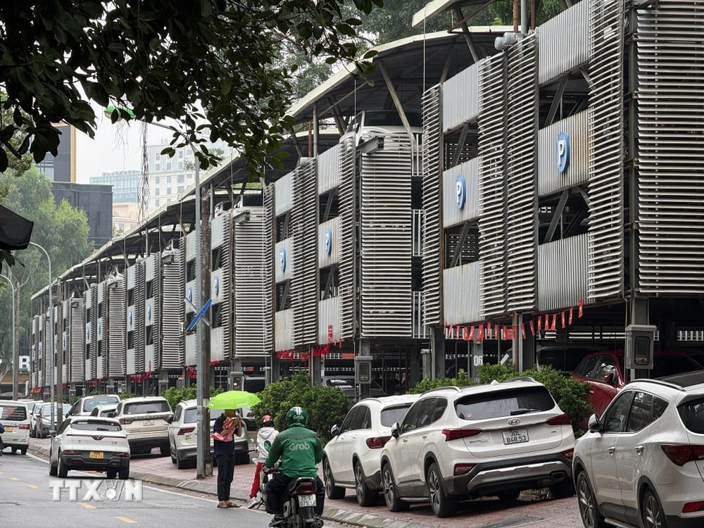 Chính sách ưu đãi trong Luật Thủ đô năm 2026 tạo cơ chế mới đối với nhà đầu tư bãi đỗ xe